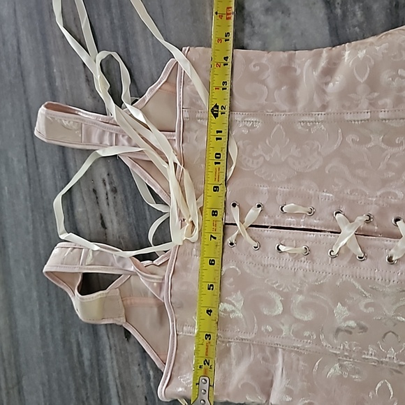 Excellent Quality Corset with thongs NWOT - Picture 6 of 6